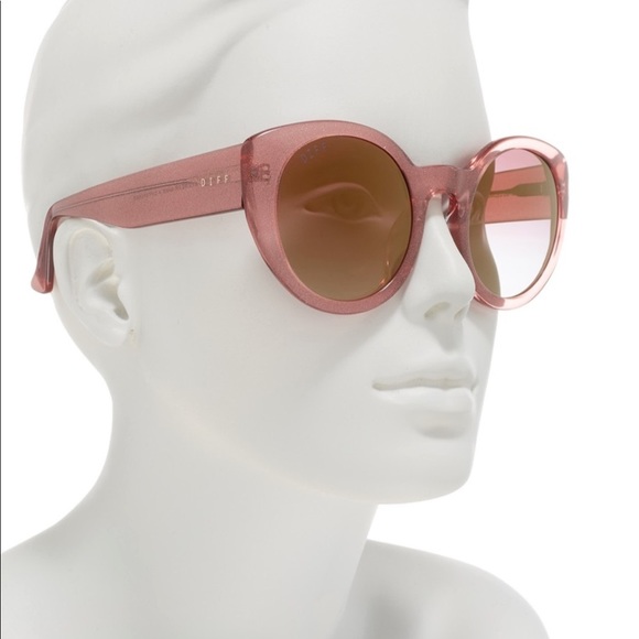 Diff Eyewear Polarized Flash Lens Luna Sunglasses - Picture 2 of 8